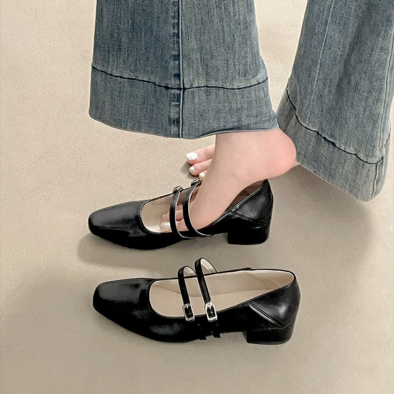 Silberne Mary-Jane-Schuhe für  – Women'S Fashion Shoes Bewertung und Preis