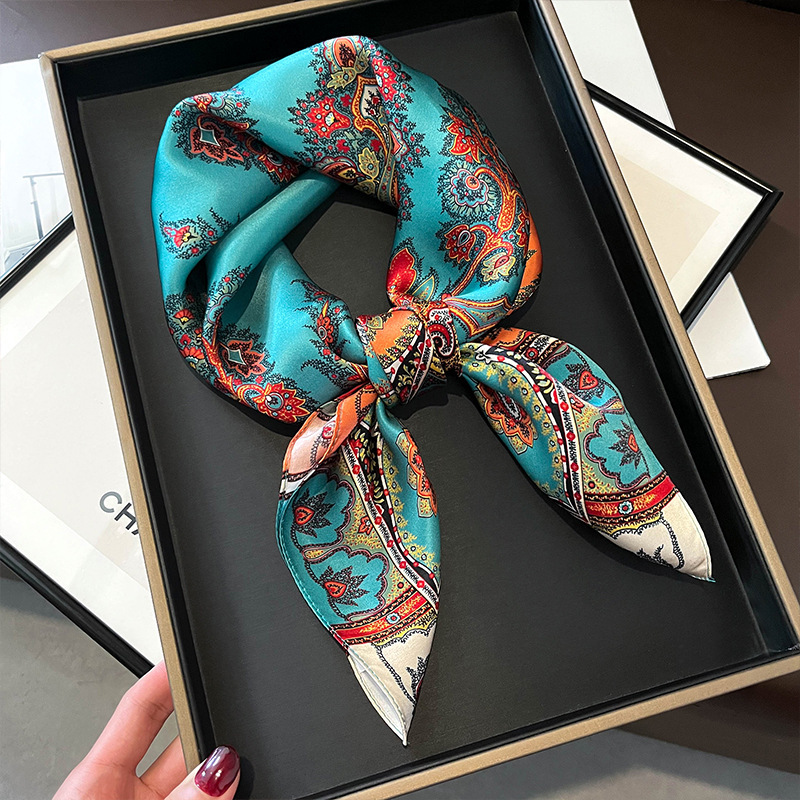 100% echte Seide quadratischen – Women Fashion Necktie Bewertung und Preis