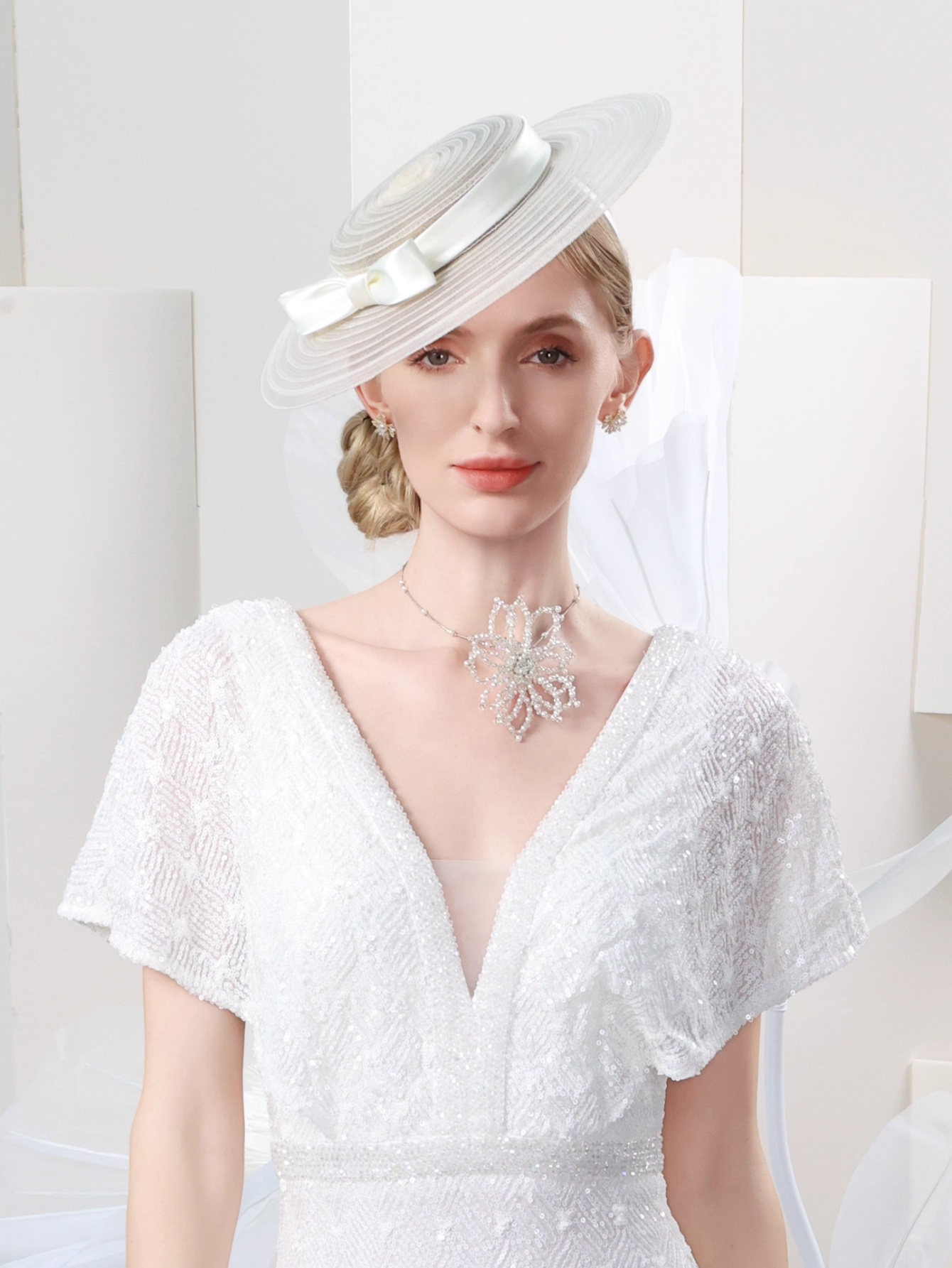 Eleganter Tea-Party-Fascinator – Women'S Fashion Kentucky Derby Bewertung und Preis