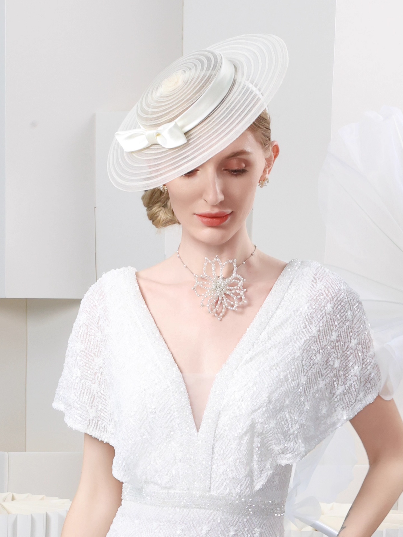 Eleganter Tea-Party-Fascinator – Women'S Fashion Kentucky Derby Bewertung und Preis